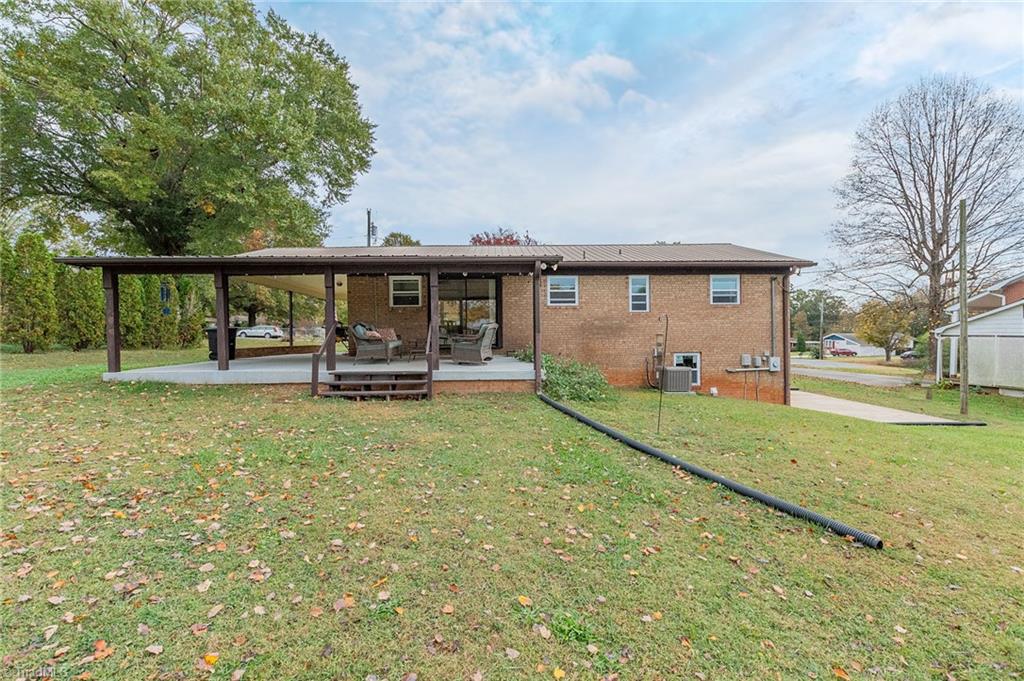 307 Bedford Drive