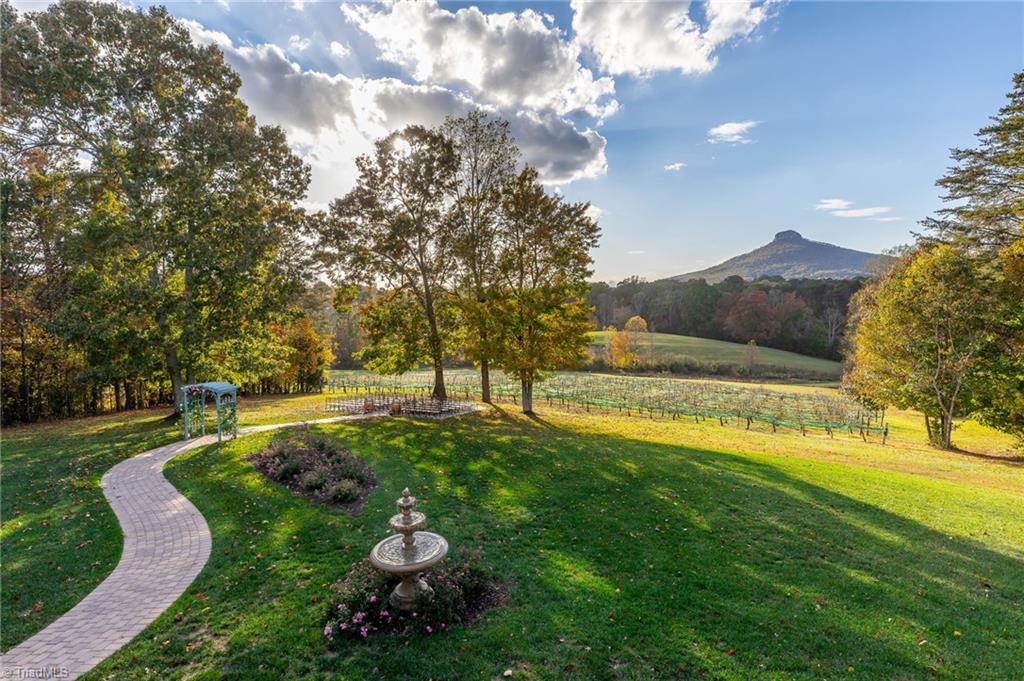 1162 Bradley Road