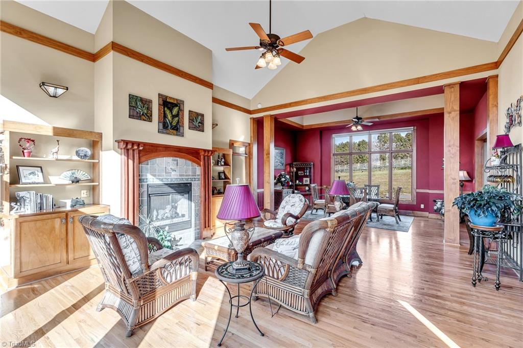 1162 Bradley Road