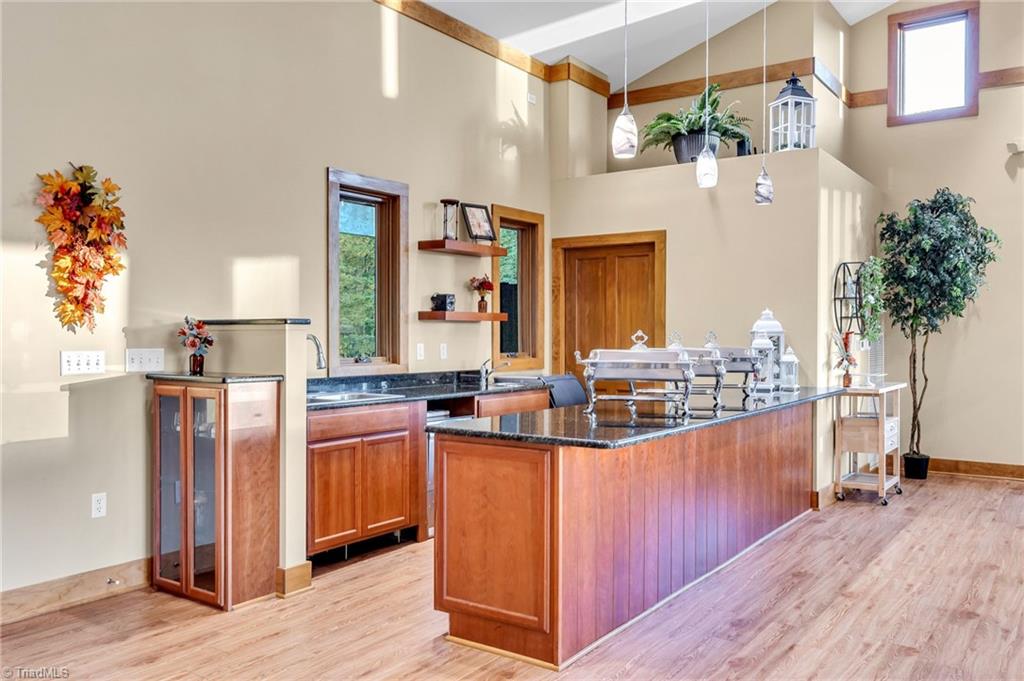 1162 Bradley Road