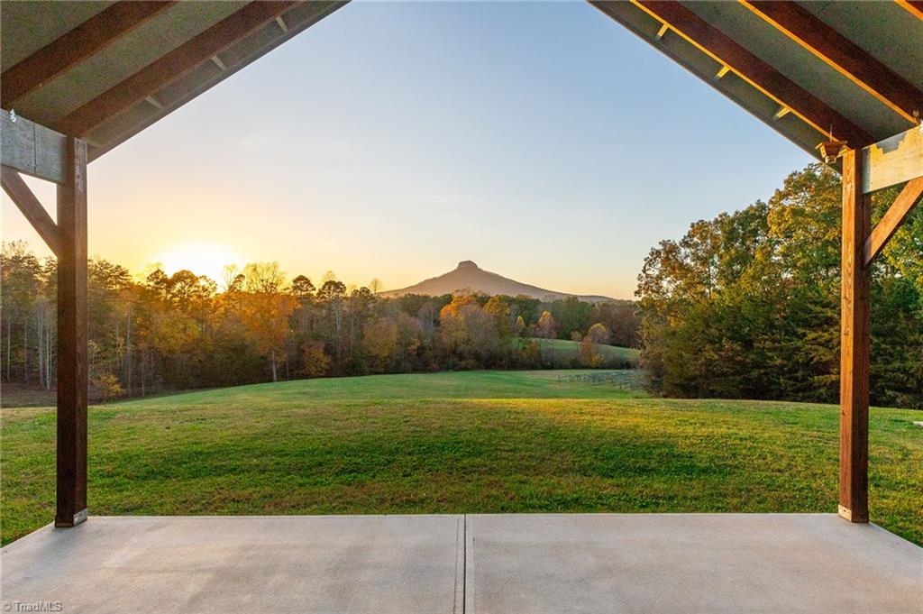 1162 Bradley Road