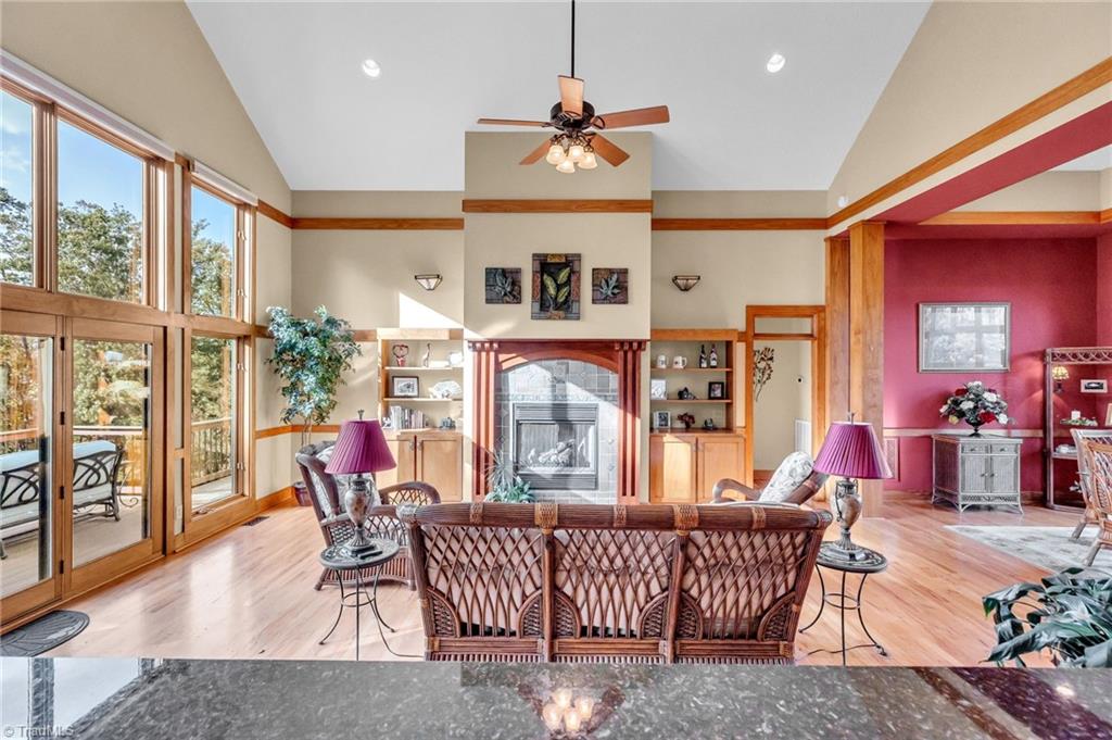 1162 Bradley Road