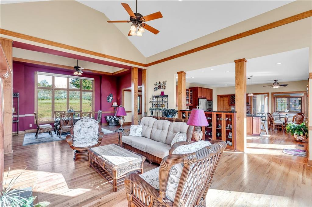 1162 Bradley Road