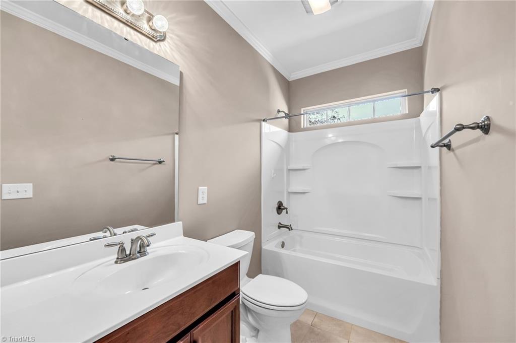 3002 Renaissance Parkway