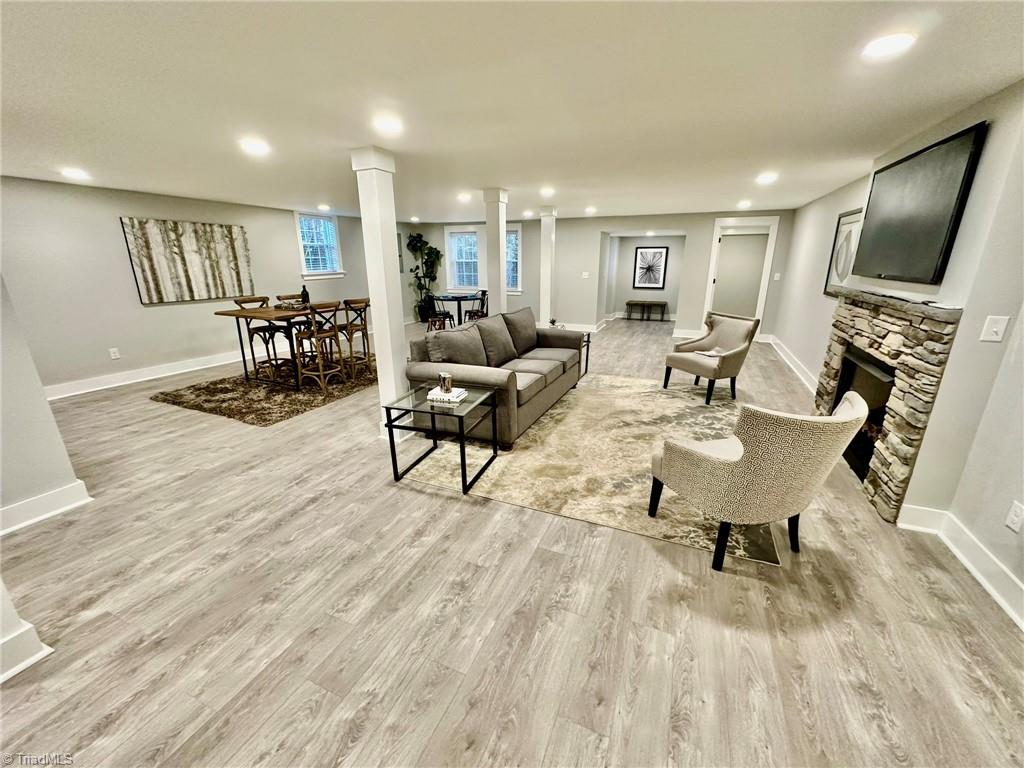 298 Lewisville Vienna Road