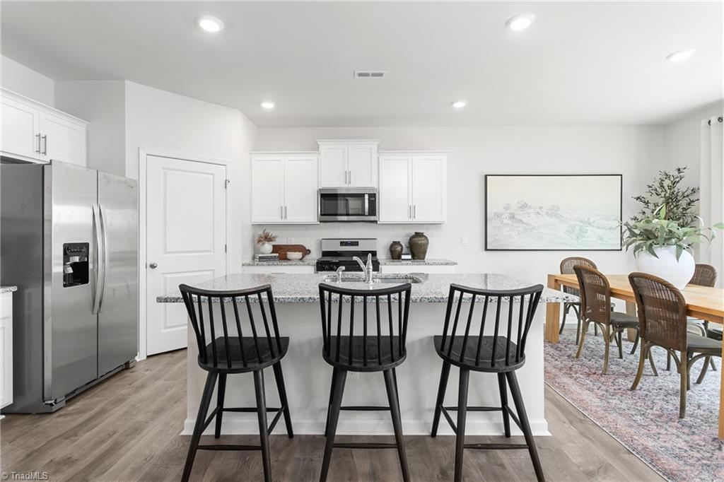3125 Middle Creek Lane