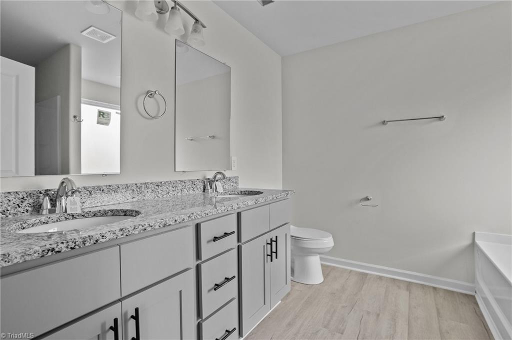 2468 Griffith Road, Winston-Salem
