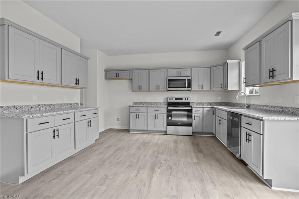 2468 Griffith Road, Winston-Salem