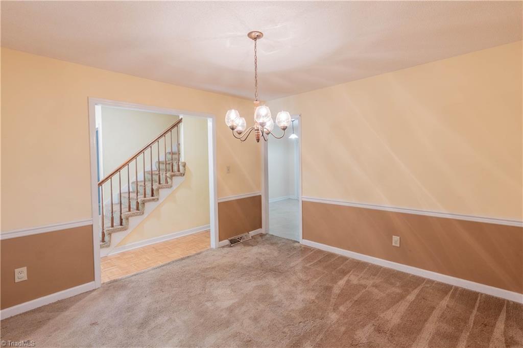 502 Old Hollow Road