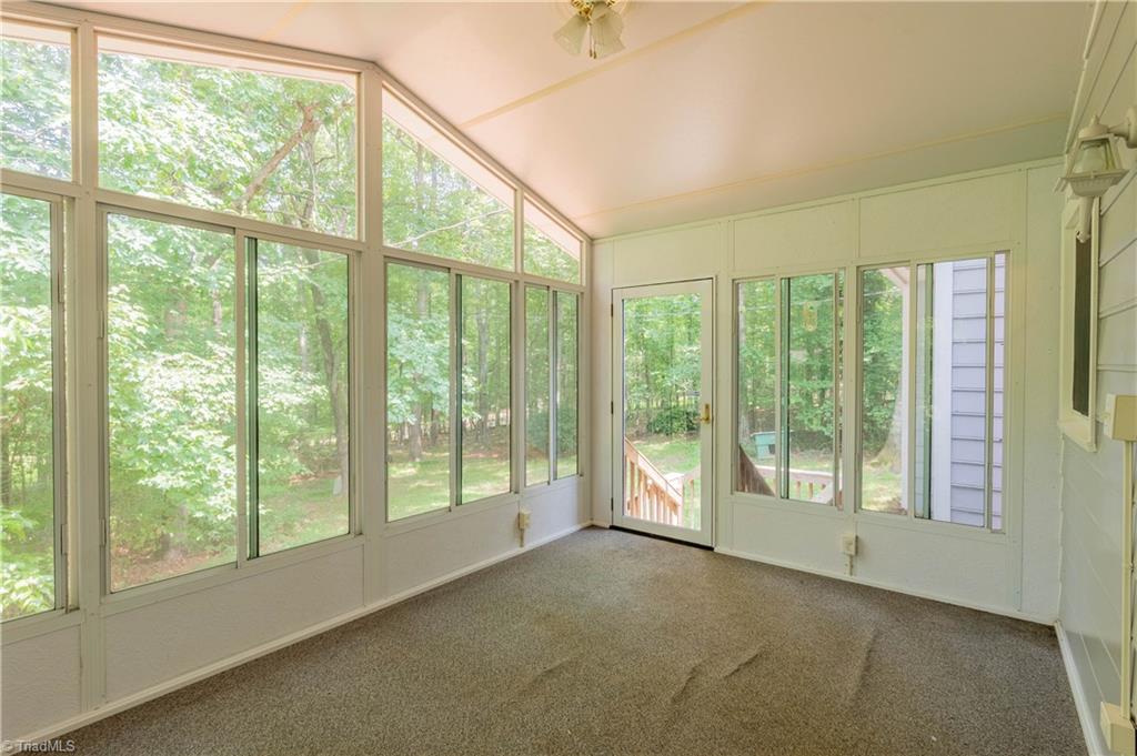 502 Old Hollow Road