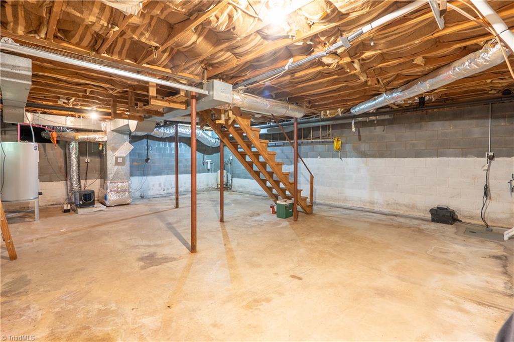 502 Old Hollow Road