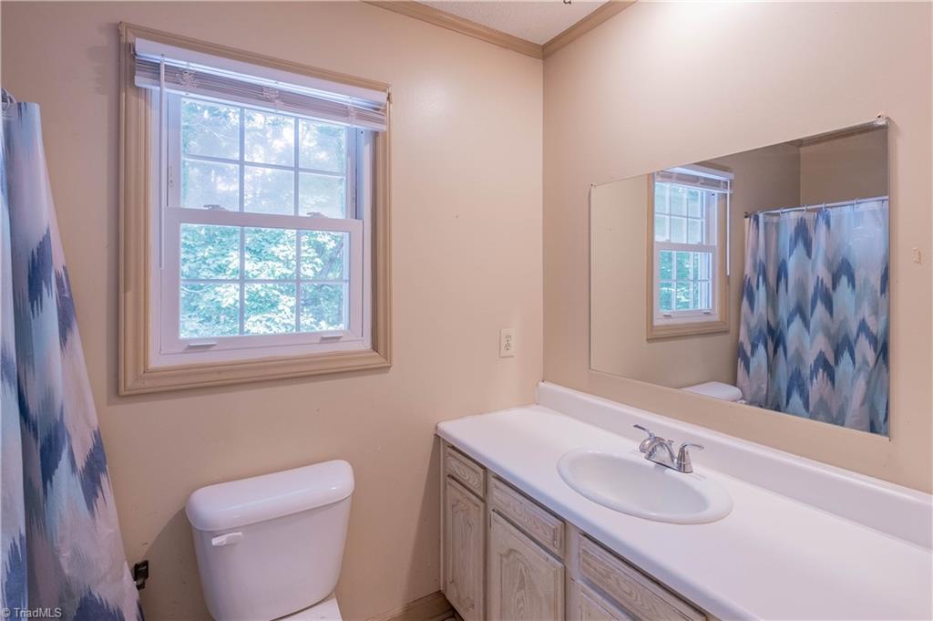 502 Old Hollow Road