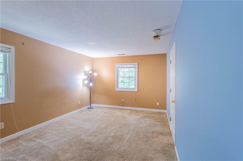 502 Old Hollow Road
