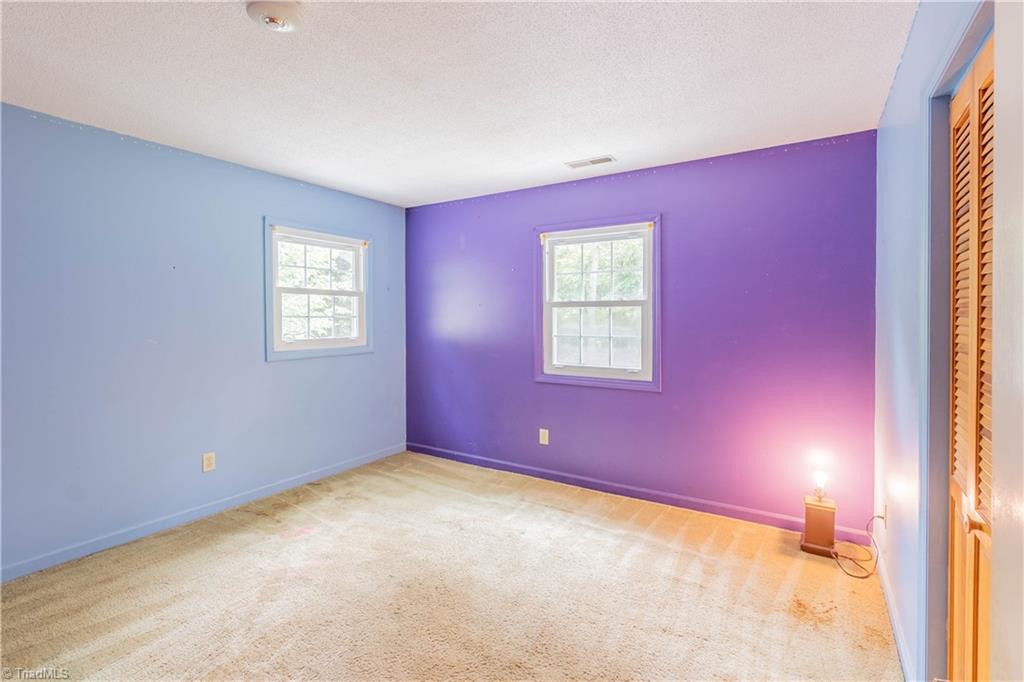 502 Old Hollow Road