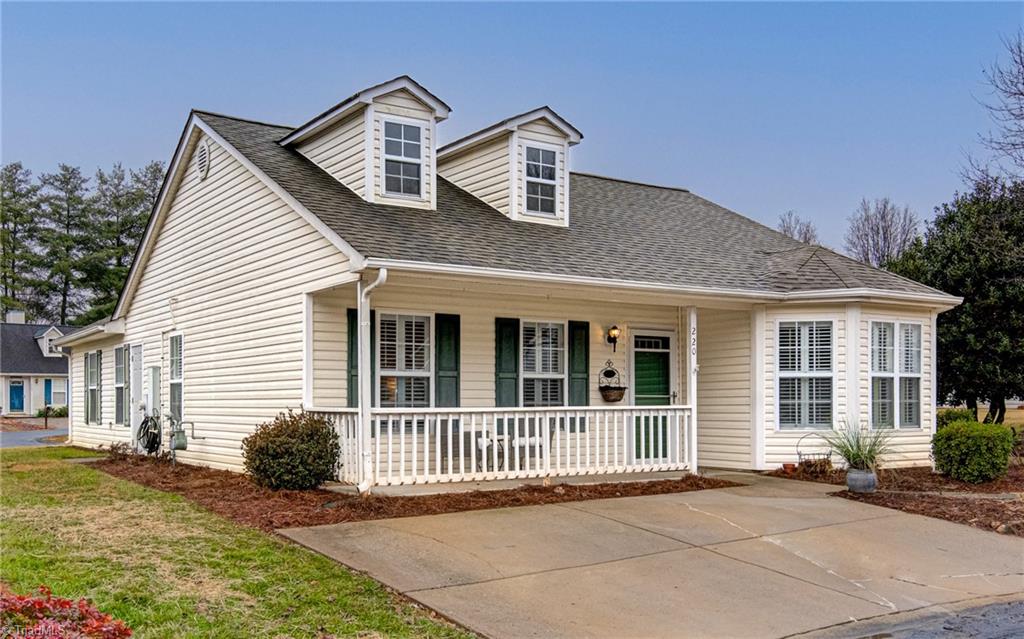 220 Pitcher Court, Winston-Salem