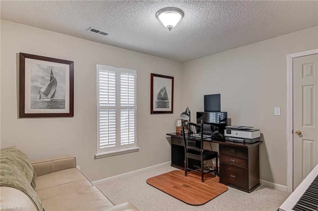 220 Pitcher Court, Winston-Salem