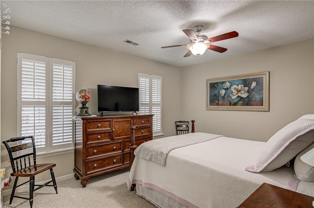 220 Pitcher Court, Winston-Salem