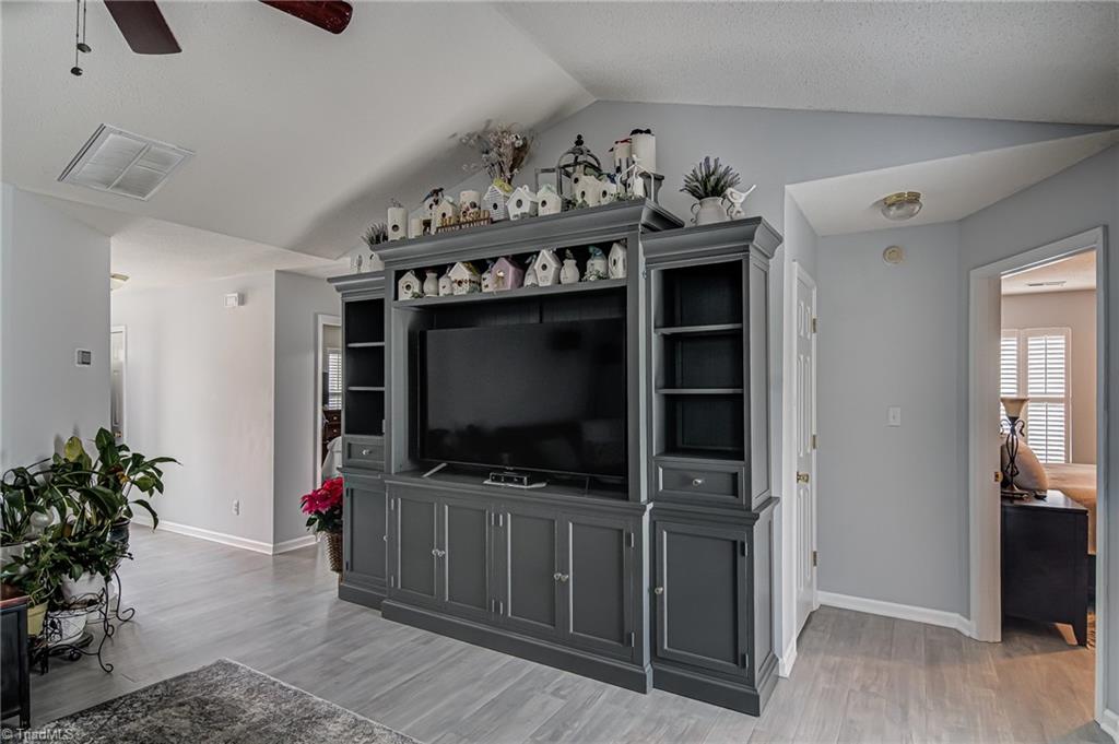 220 Pitcher Court, Winston-Salem