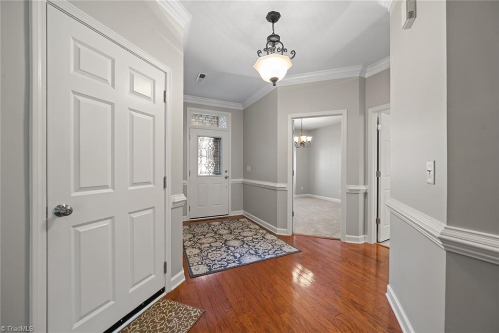 473 Collingswood Drive, Winston-Salem