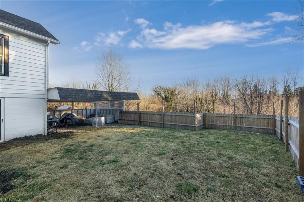318 E Independence Boulevard