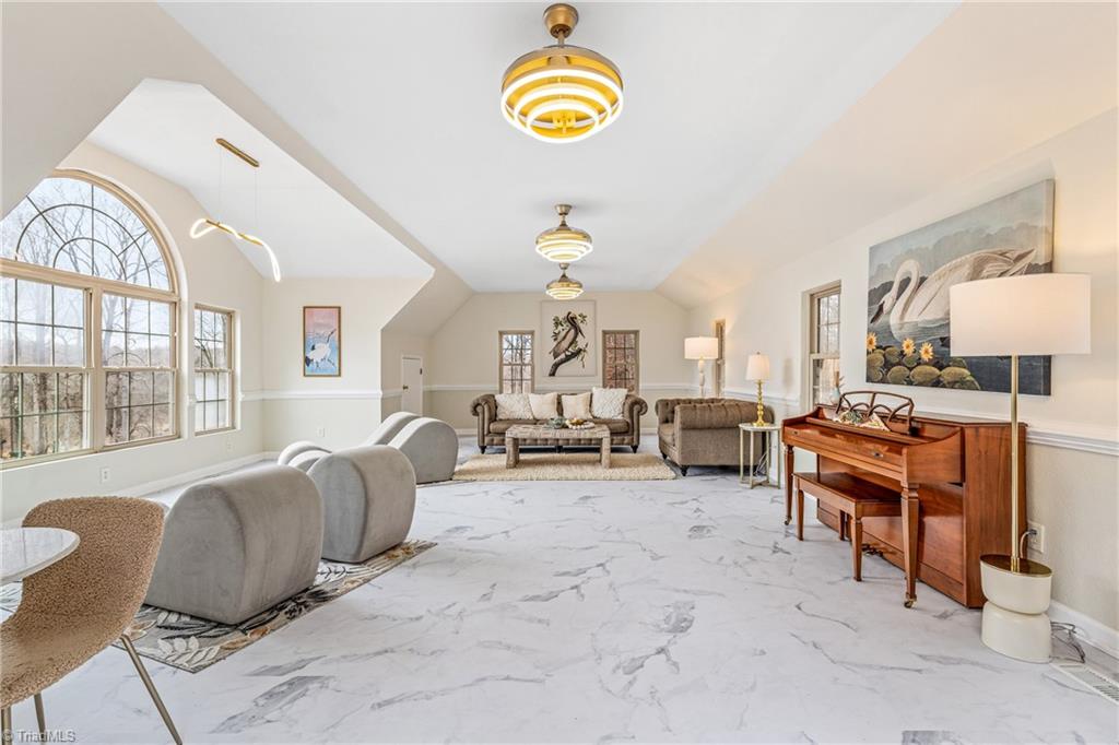 1596 Yelton Lane, Winston-Salem