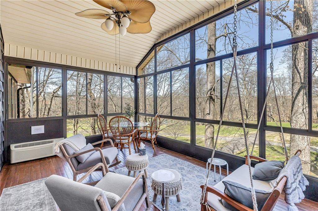 1596 Yelton Lane, Winston-Salem
