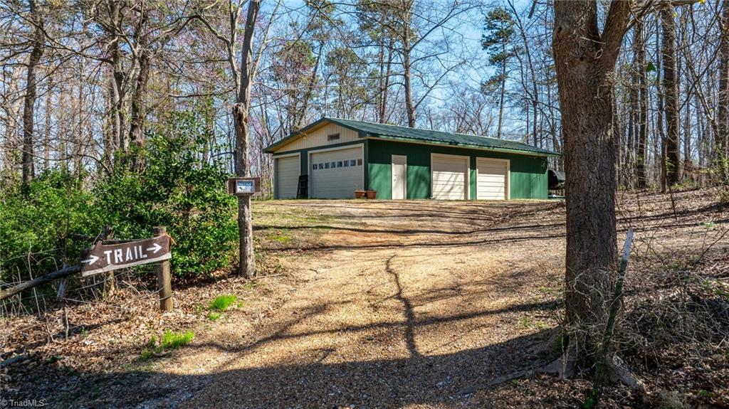 1596 Yelton Lane, Winston-Salem