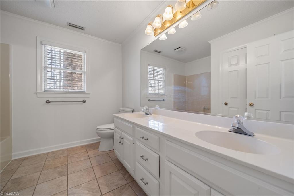4205 Allistair Road, Winston-Salem