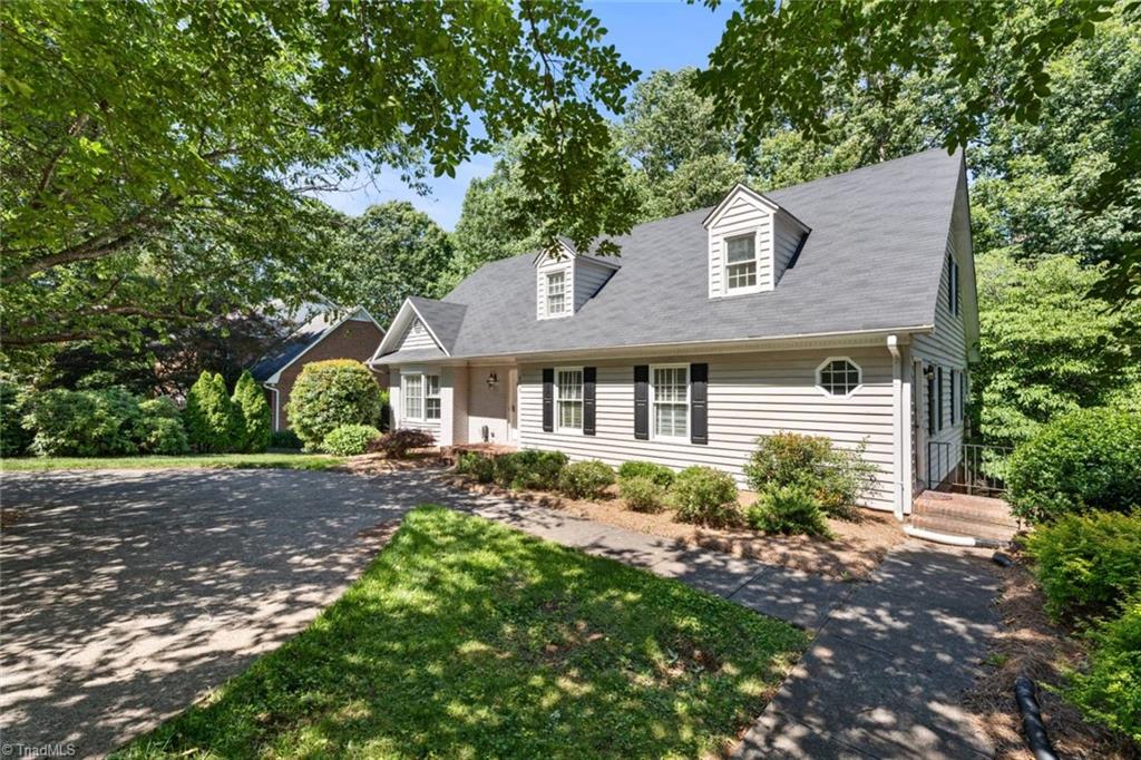 4205 Allistair Road, Winston-Salem