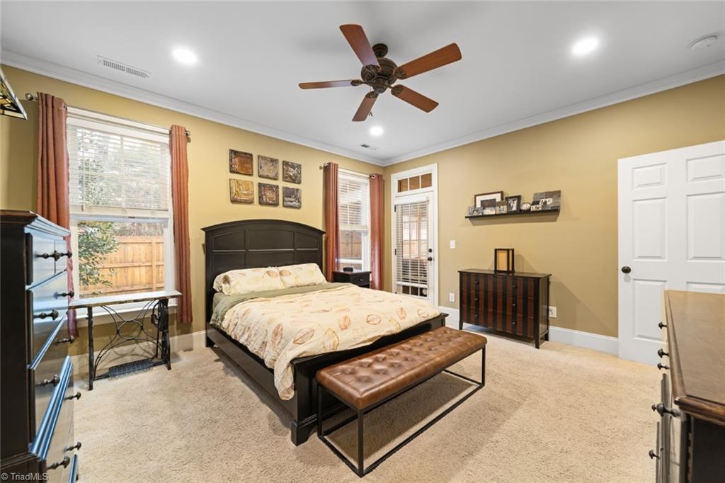 2850 Chestnut Ridge Drive, Winston-Salem