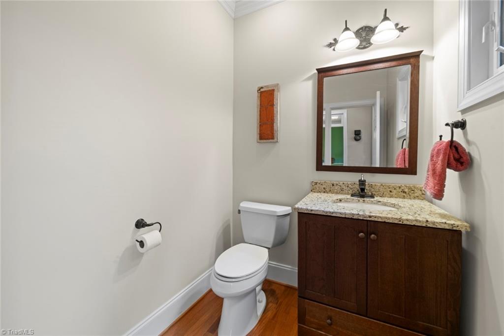 2850 Chestnut Ridge Drive, Winston-Salem