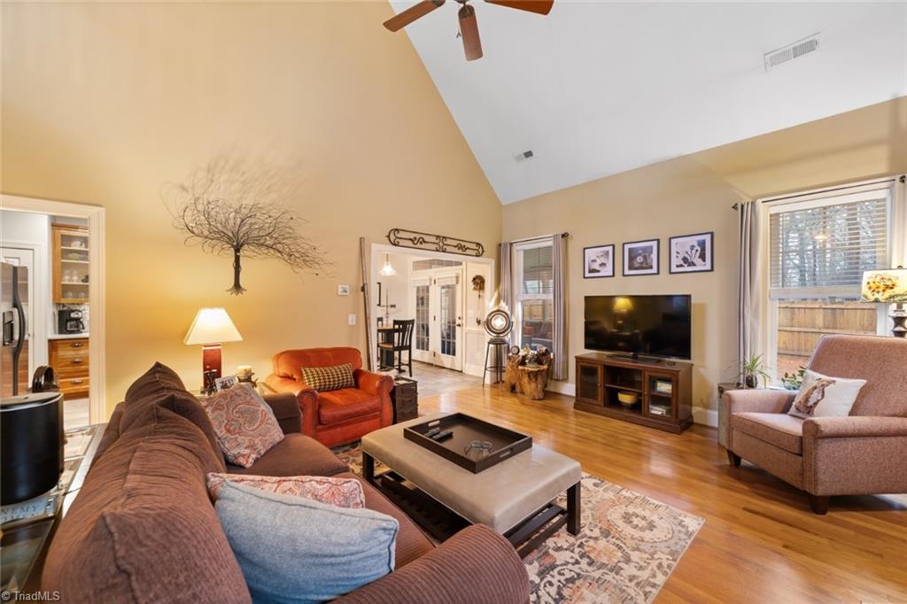 2850 Chestnut Ridge Drive, Winston-Salem