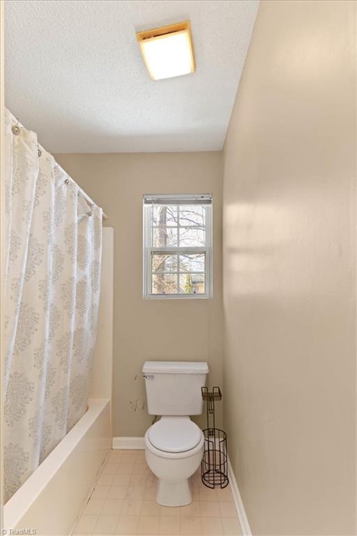 408 Kettle Court, Winston-Salem