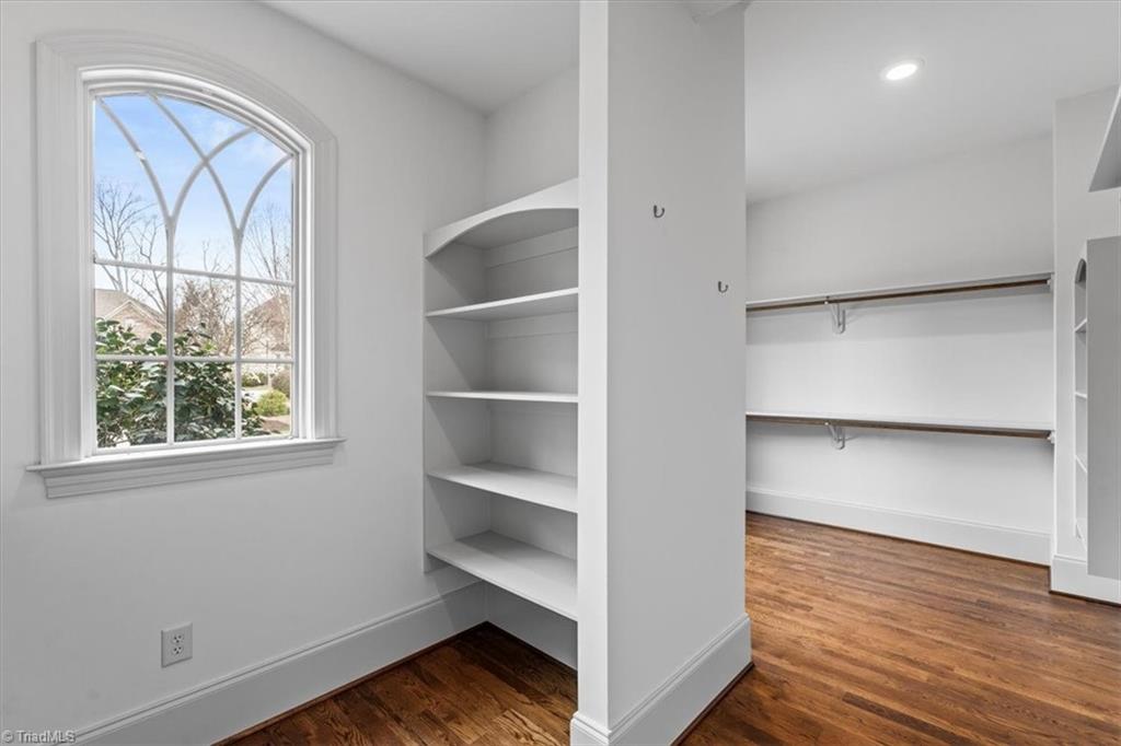 1209 Mosley Road