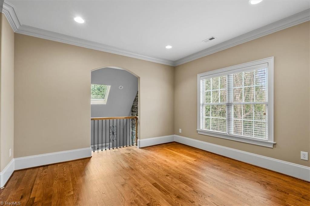 1209 Mosley Road