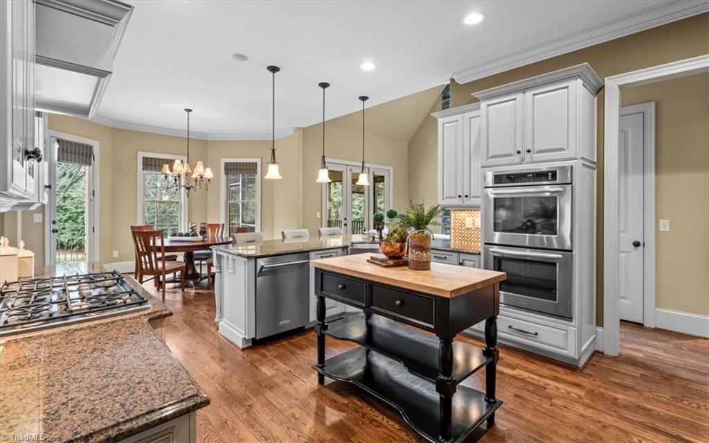 1209 Mosley Road