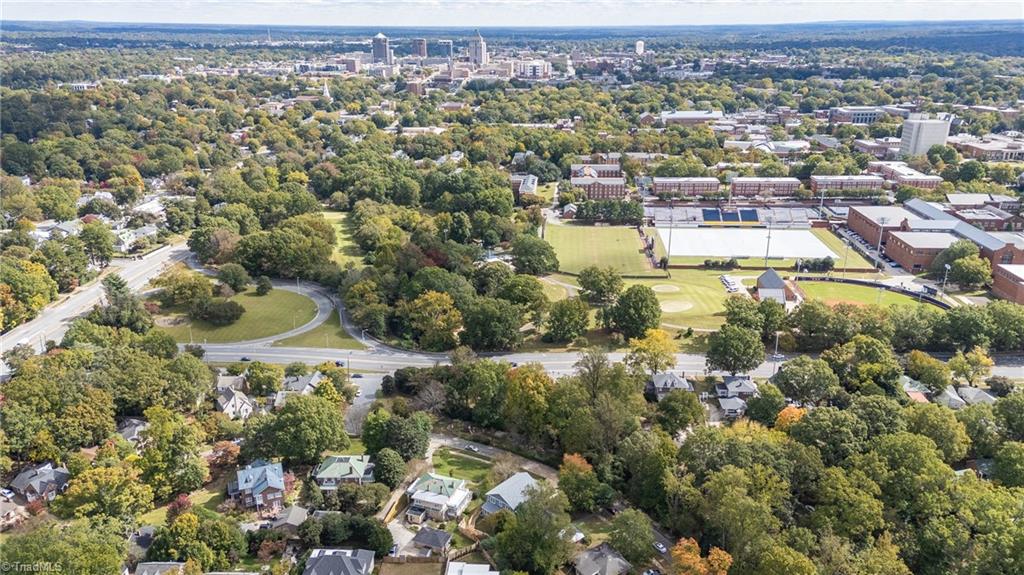 1606 N College Park Drive