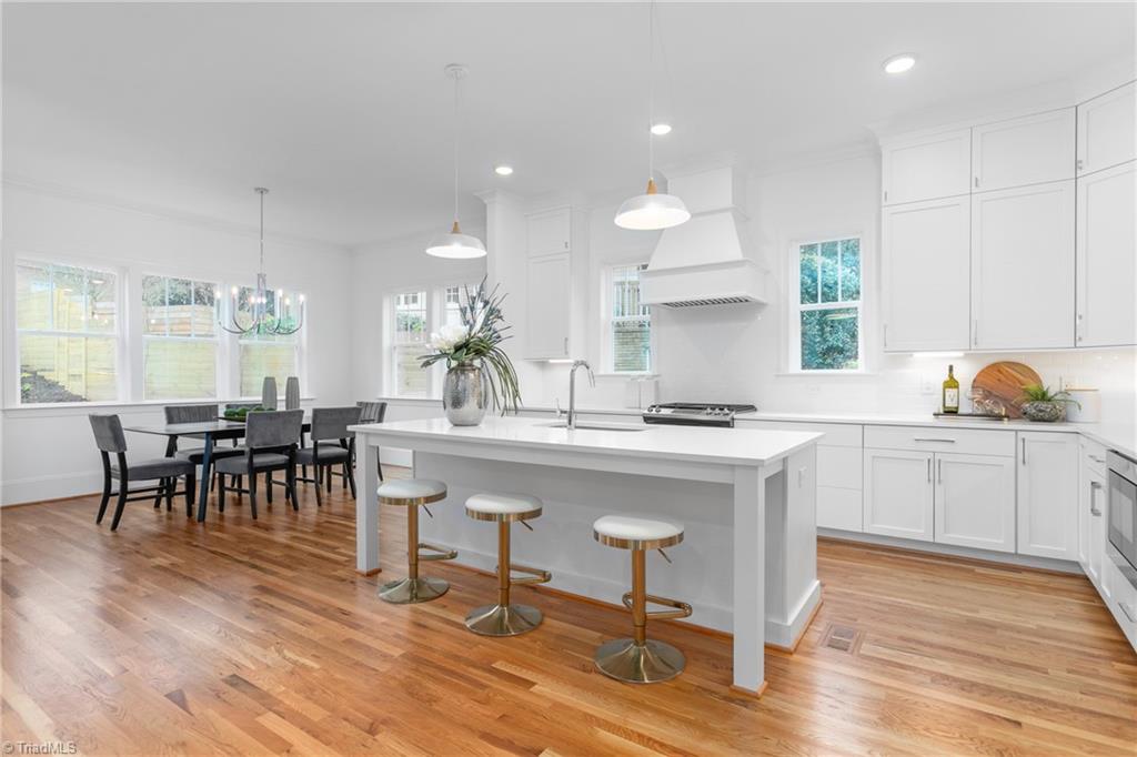 1606 N College Park Drive