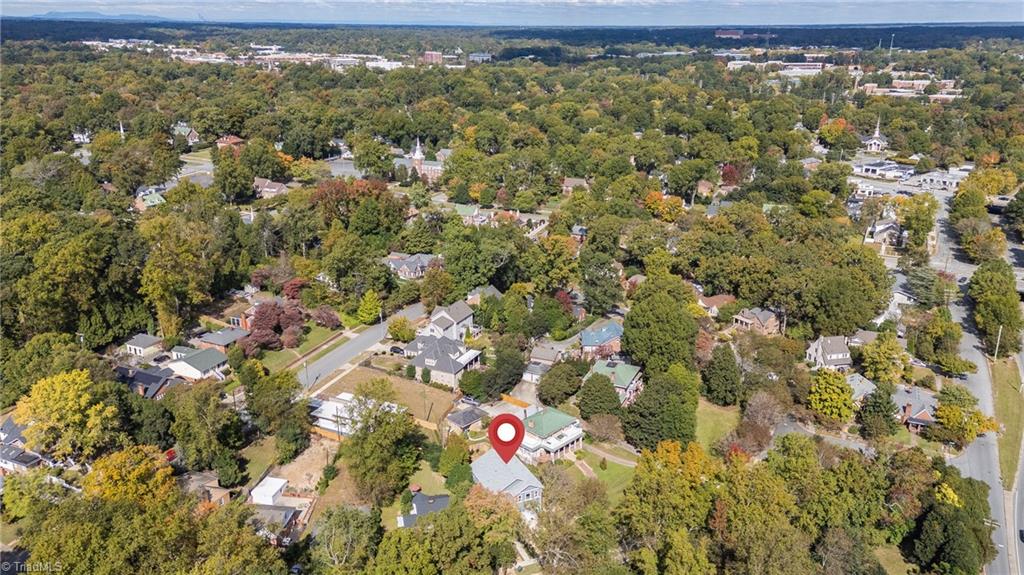 1606 N College Park Drive