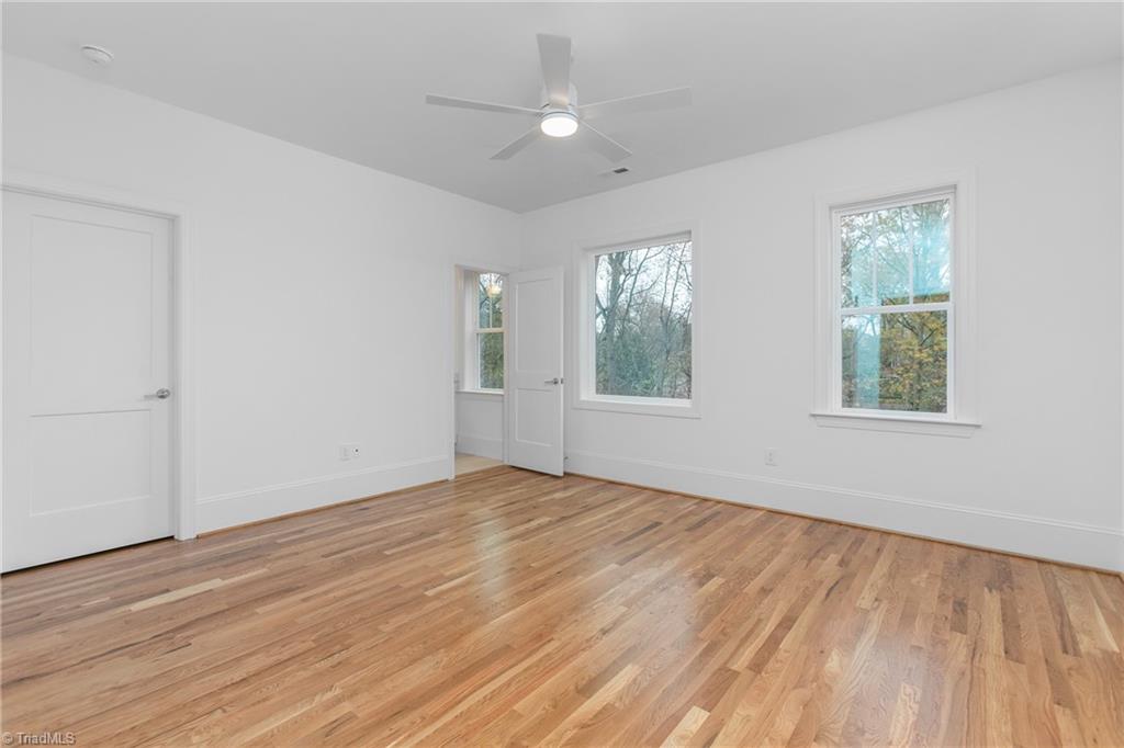 1606 N College Park Drive