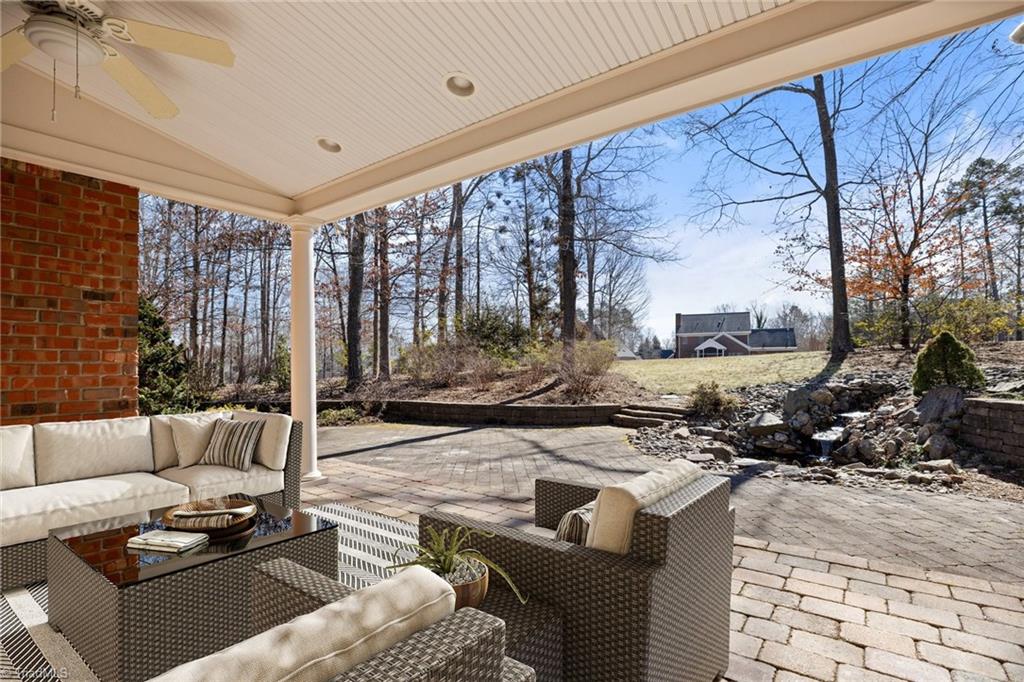 6410 Clubside Drive