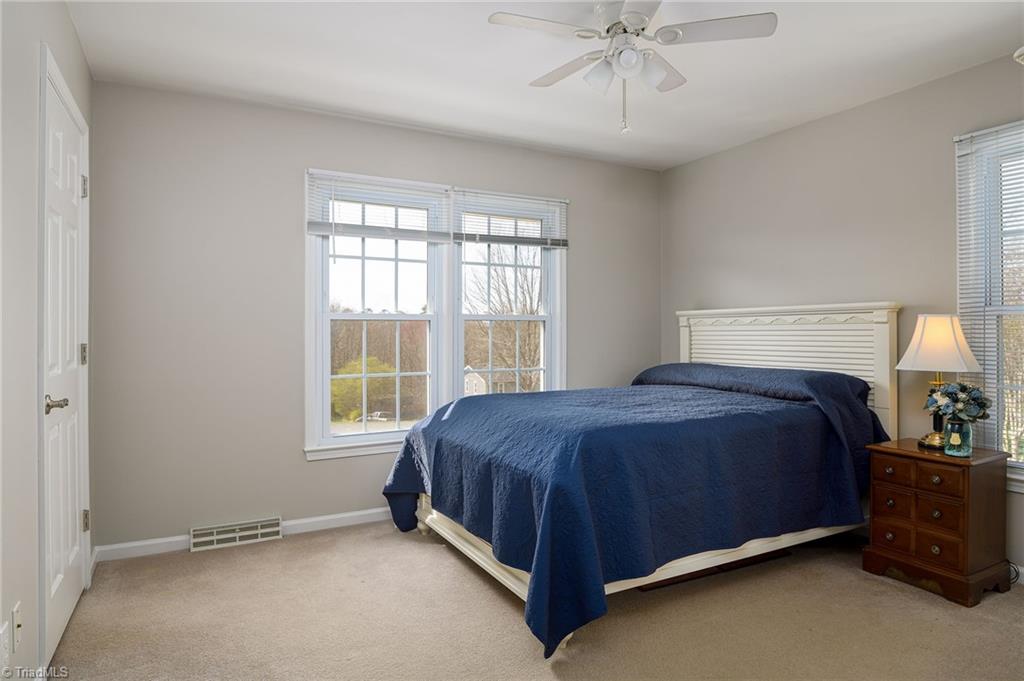 3071 Forest Line Drive