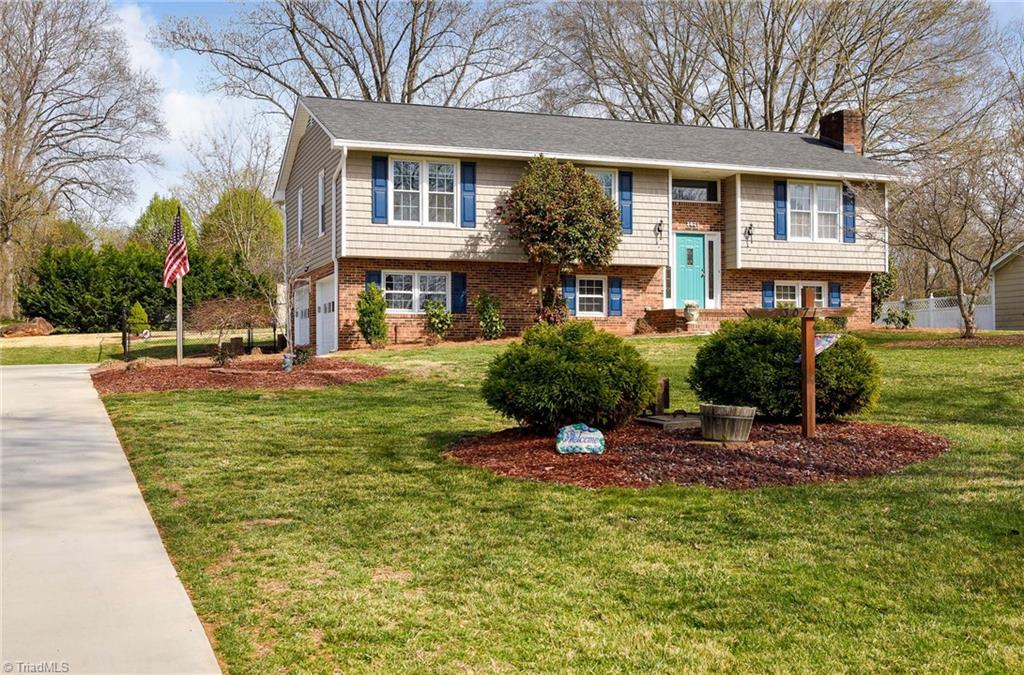 3071 Forest Line Drive
