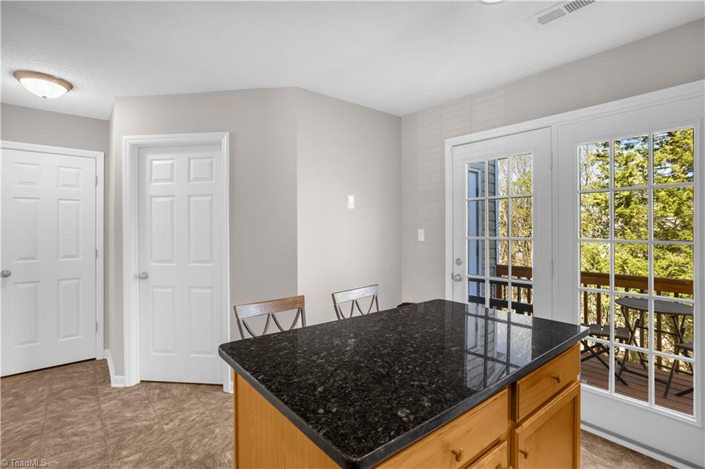 11 Meadow Crossing Court