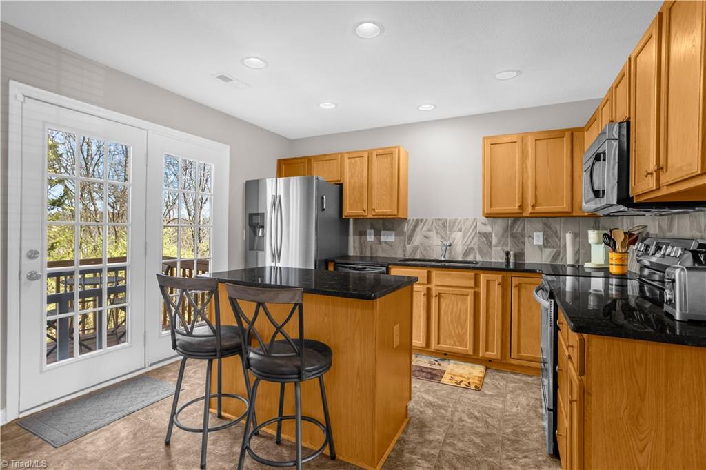 11 Meadow Crossing Court