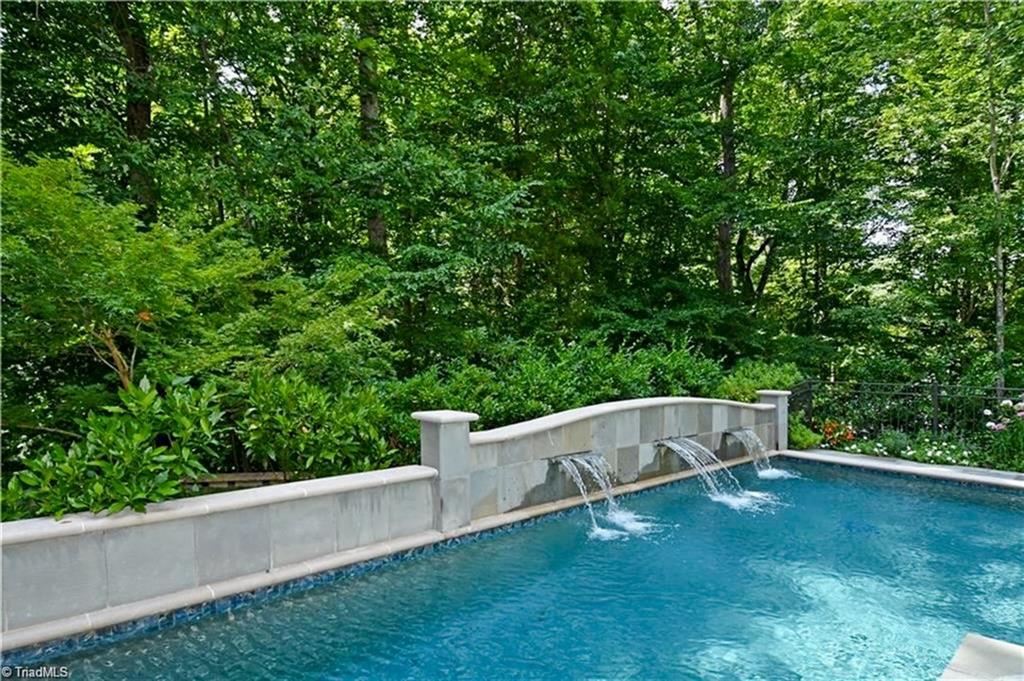 4620 Cherryhill Lane, Winston-Salem