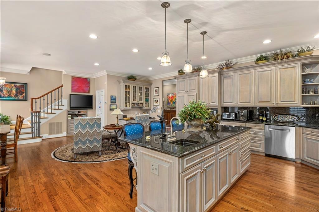 4620 Cherryhill Lane, Winston-Salem
