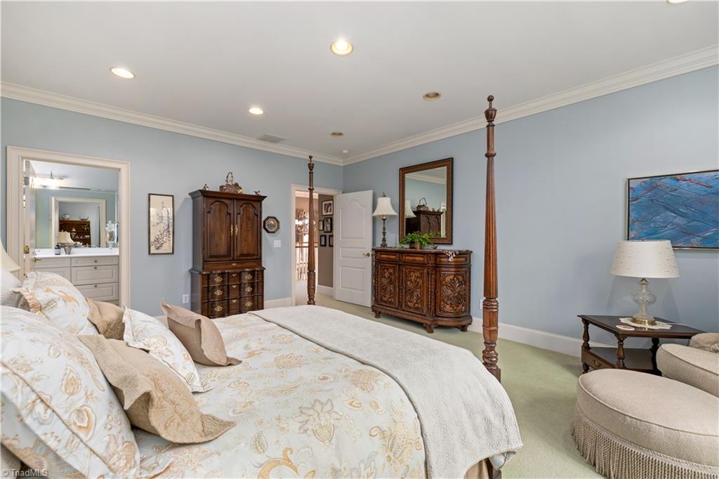 4620 Cherryhill Lane, Winston-Salem