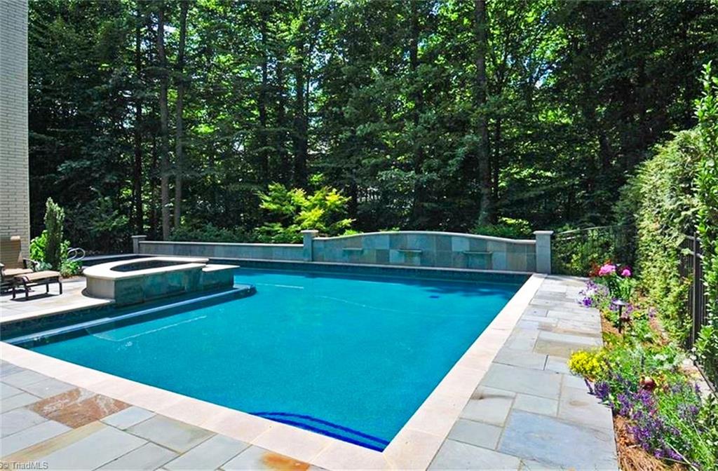 4620 Cherryhill Lane, Winston-Salem