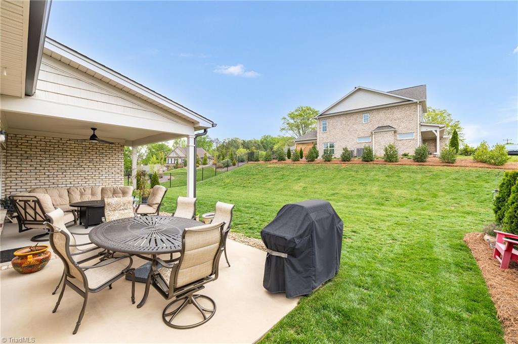 516 Petree Knoll Court, Winston-Salem